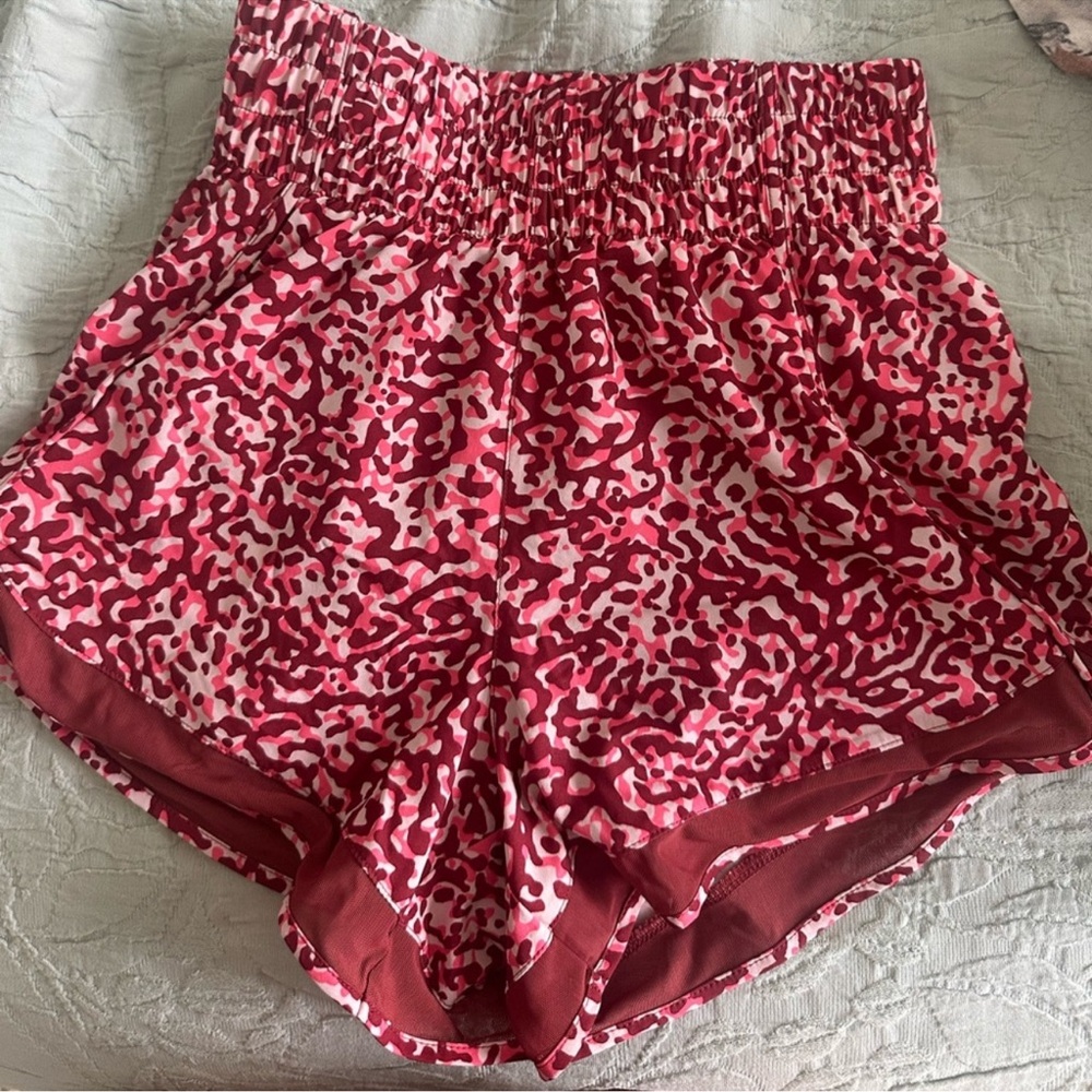 Athleta High-Rise Mesh Racer Shorts